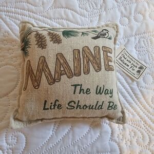 Maine Balsam Fir Mini Pillow with Pinecone, Maine The Way Life Should Be, 5x5”